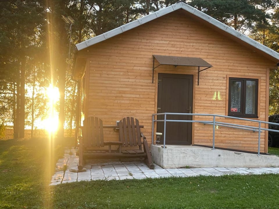 Rāznas ezera namiņš D1 ar elektrisko apkuri House in Latvia