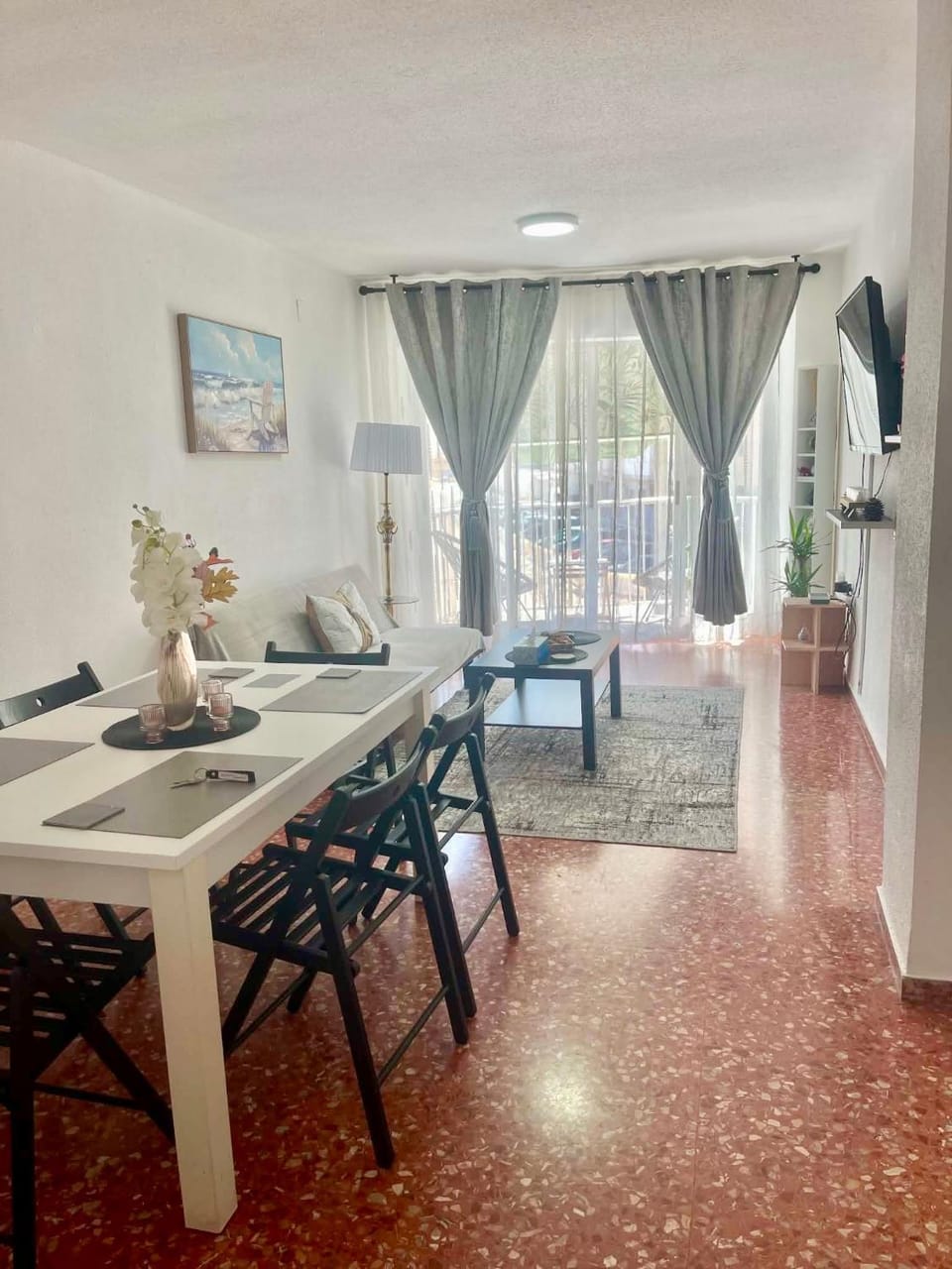 Living room, Seating area, Dining area