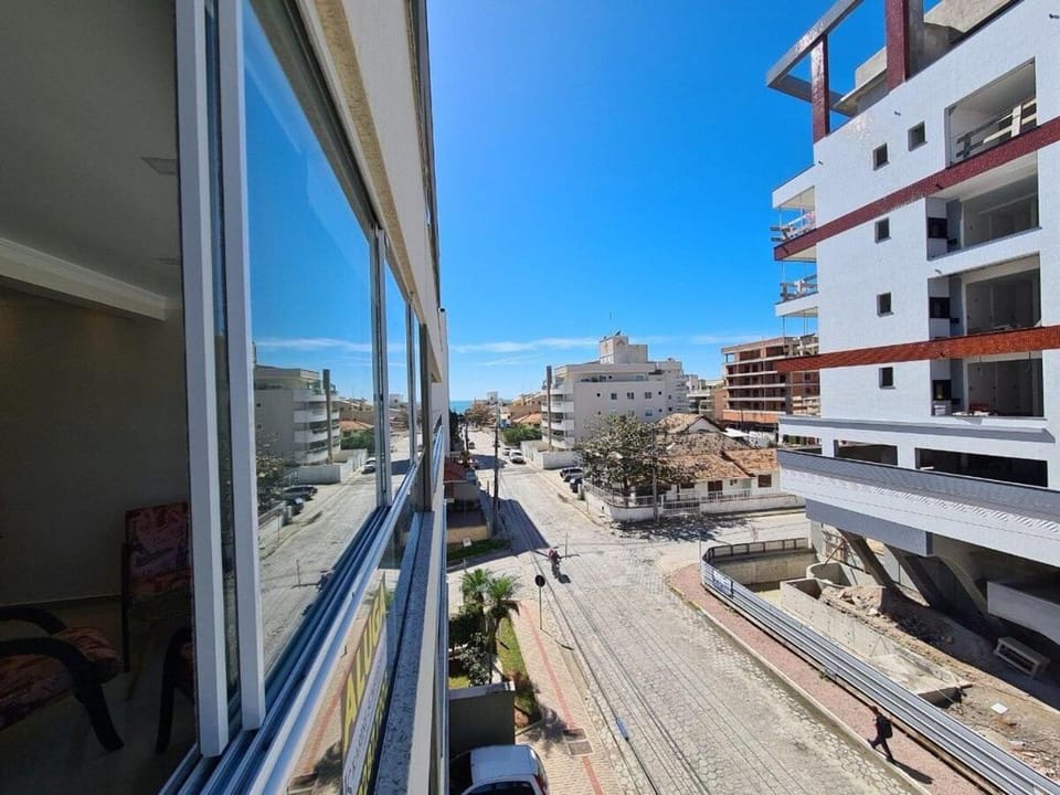 A50 - Montese 301 - Apartamento para 08 pessoas - 03 dormitórios Apartment in Porto Belo