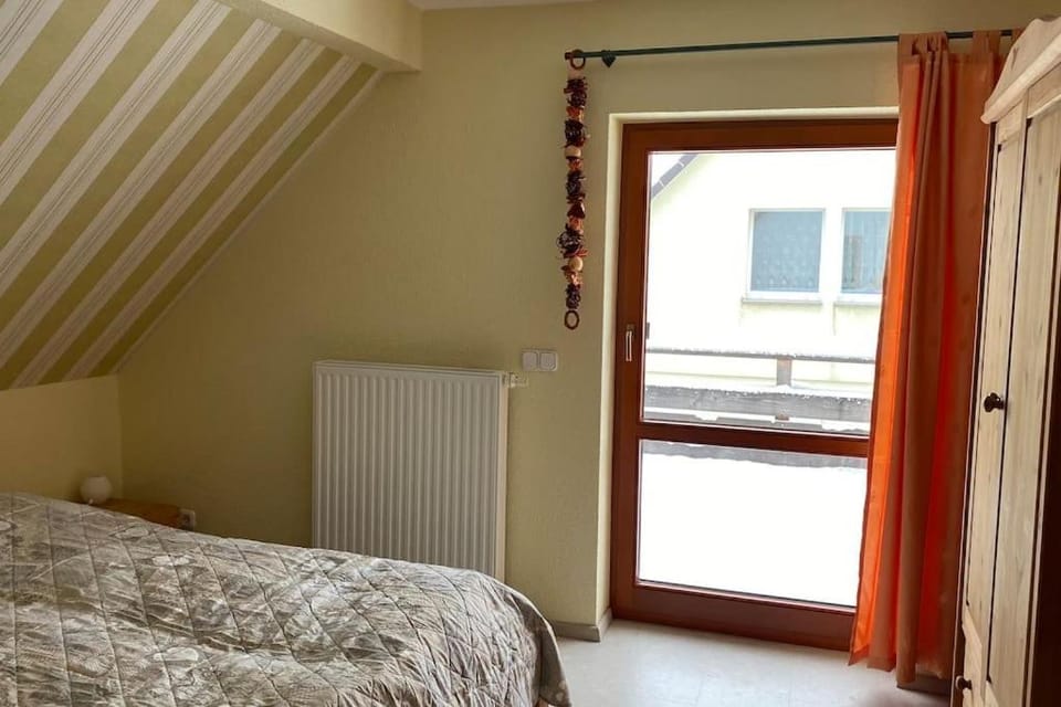 Wohnung im Grünen, Haus Cara, 120m², 4 Zi, Kü, Bad Apartment in Thuringia, Germany