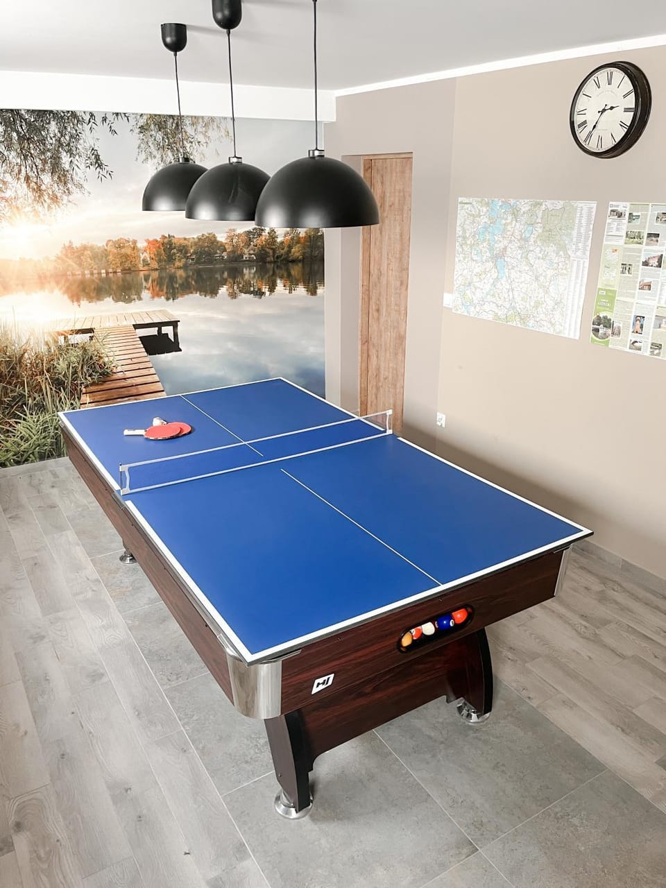 Table tennis