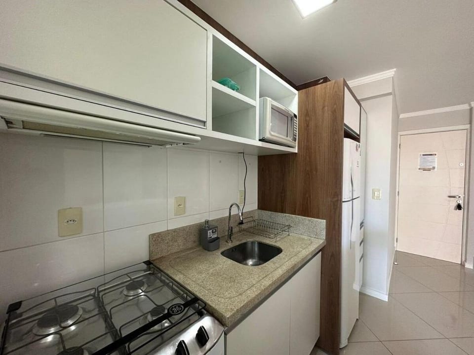 A56 - Alameda Verde - Apto 102 - Centro de Bombinhas Apartment in Bombinhas