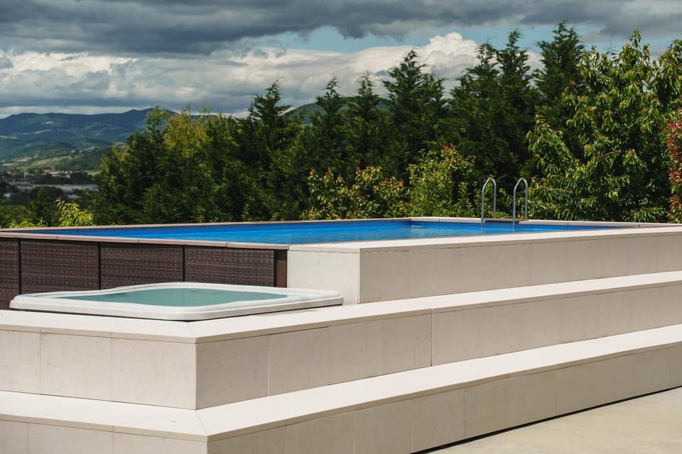 Day, Natural landscape, View (from property/room), Mountain view, Pool view, Swimming pool