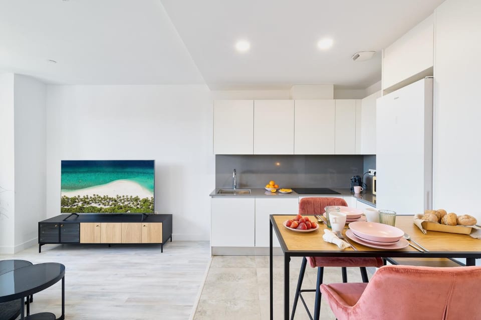 Kitchen or kitchenette, Living room