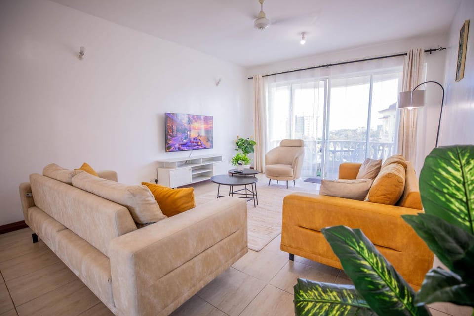 Cozy 2BR Seaview Pentahouse in Nyali, Mombasa, Apartment in Mombasa County