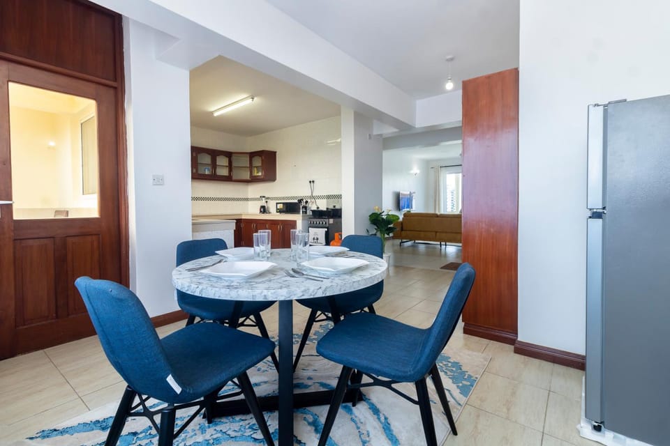 Living room, Dining area, minibar