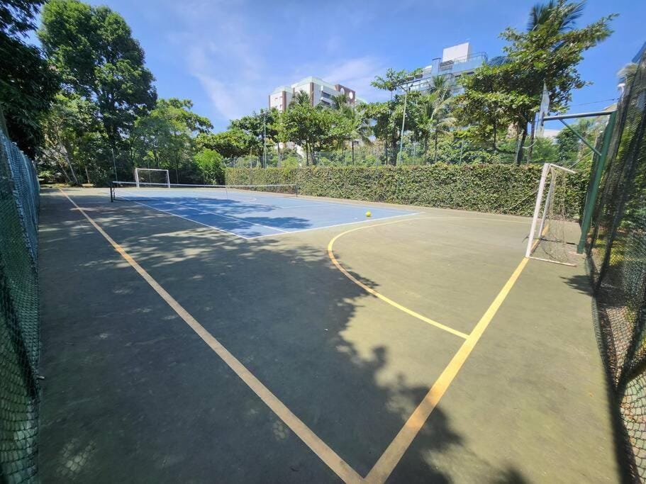 Tennis court