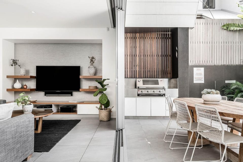 Kokos Beach House 1 - beachside luxury with pool House in Byron Bay