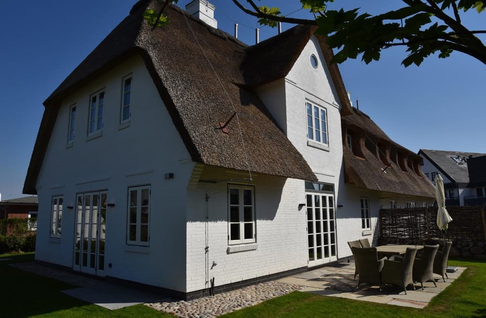 Oceans18 House in Wenningstedt-Braderup