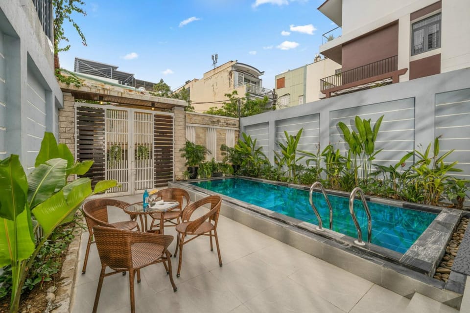 Patio, View (from property/room), Balcony/Terrace, Swimming pool