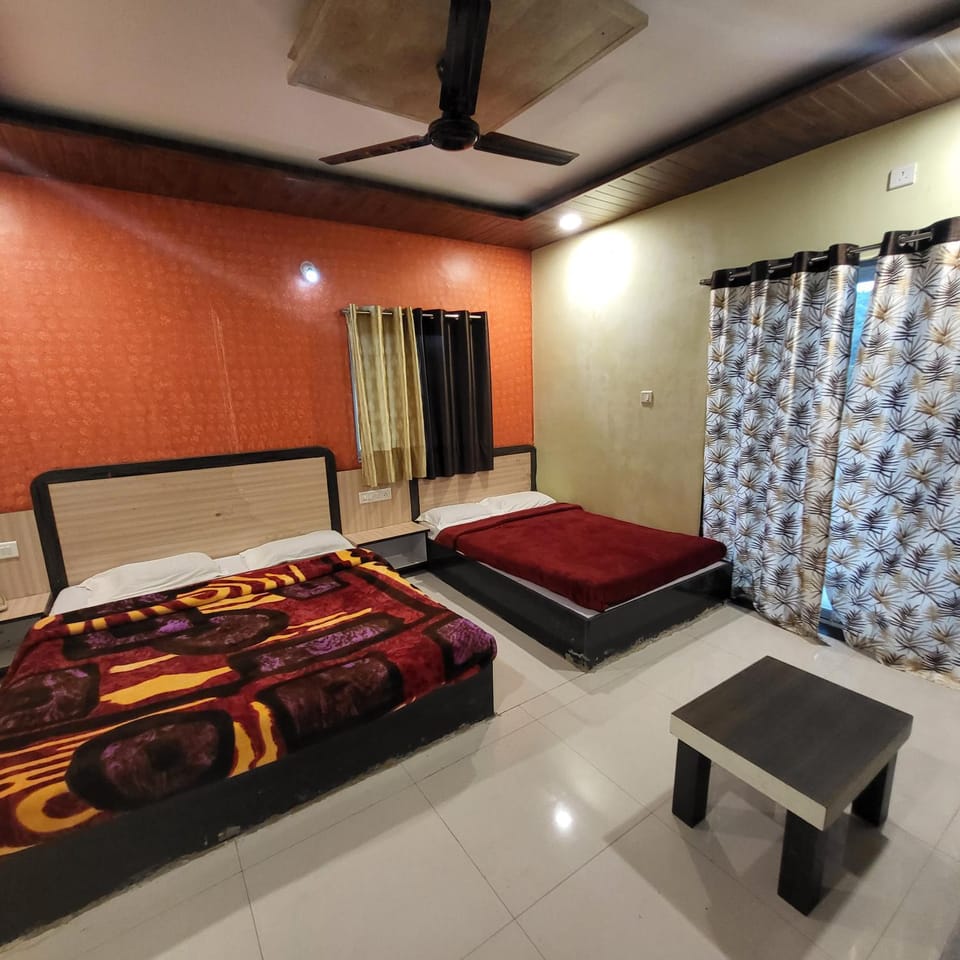 Dhan Homestay Apartment in Maharashtra