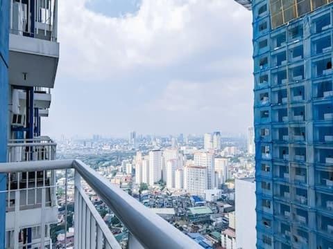 Citispace 1BR Condotel Suite at SM Light Residences #LT06A Apartment in Mandaluyong