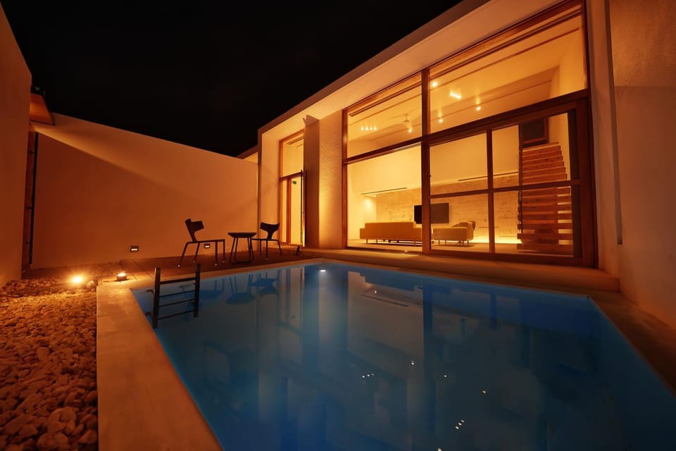 Balcony/Terrace, Pool view, Swimming pool, Swimming pool