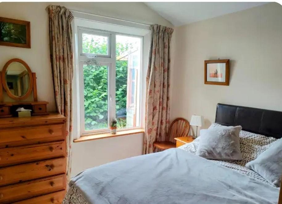 HH Haven Apartment in Co. Tipperary, Ireland