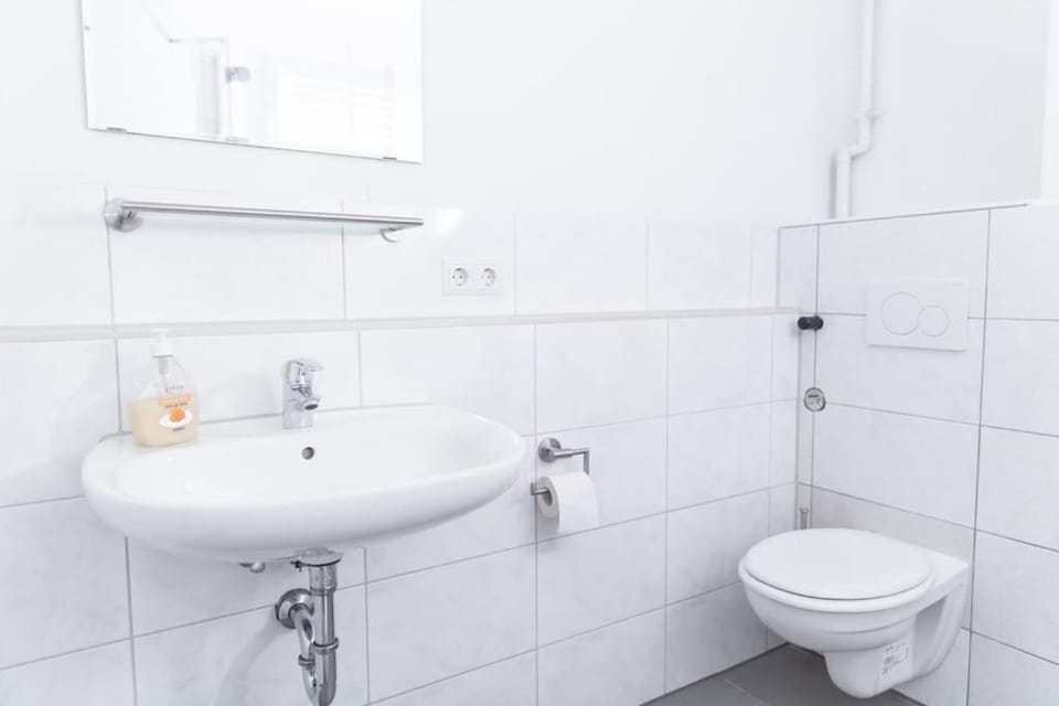 Toilet, Bathroom