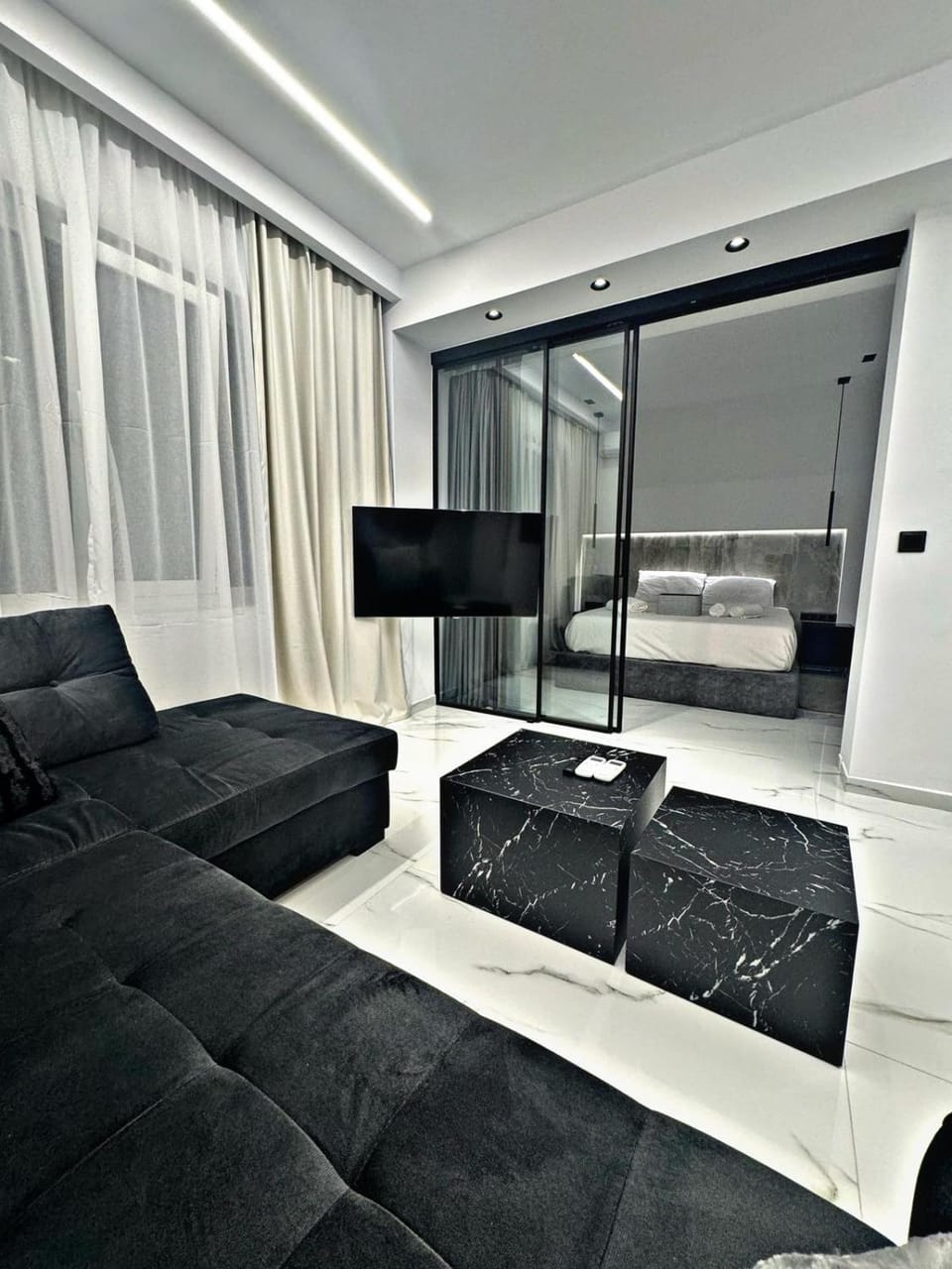TV and multimedia, Living room, Seating area