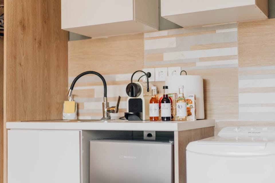 Coffee/tea facilities, Food and drinks, Drinks, minibar