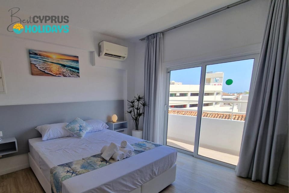 Kitieos Central Apts 100m from Finikoudes Beach Apartment in Larnaca