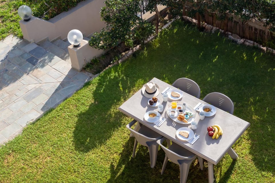 Garden, Food and drinks, Garden view
