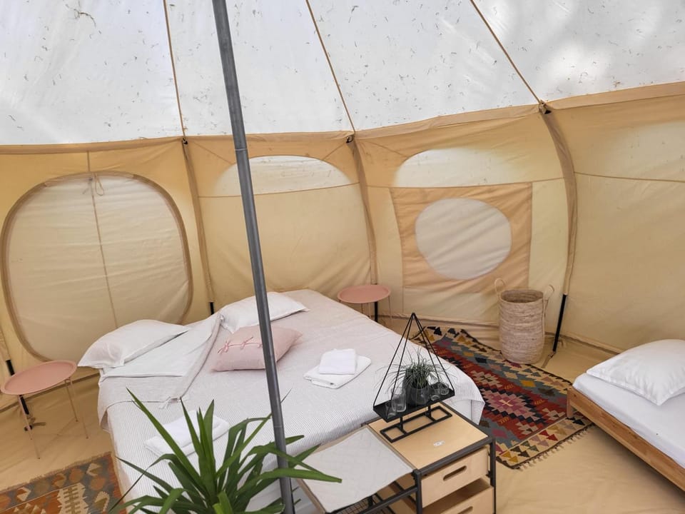 Rock Oak Imotski 1 Luxury tent in Imotski