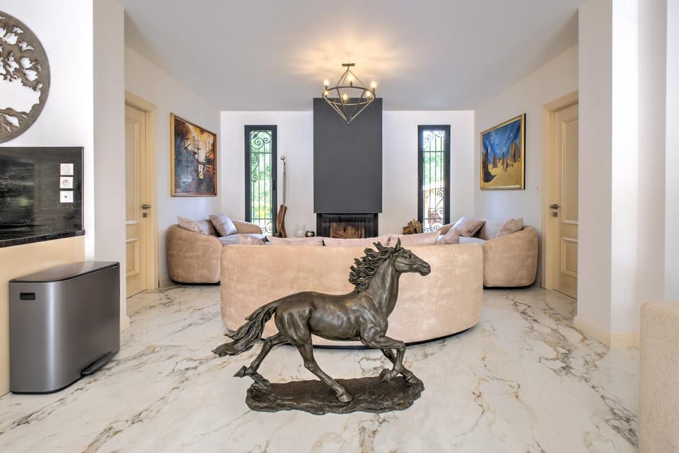 Property building, Living room