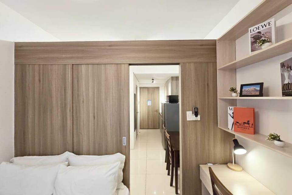Citispace 1BR Condotel Suite at FAME Residences #FM13A Apartment in Mandaluyong