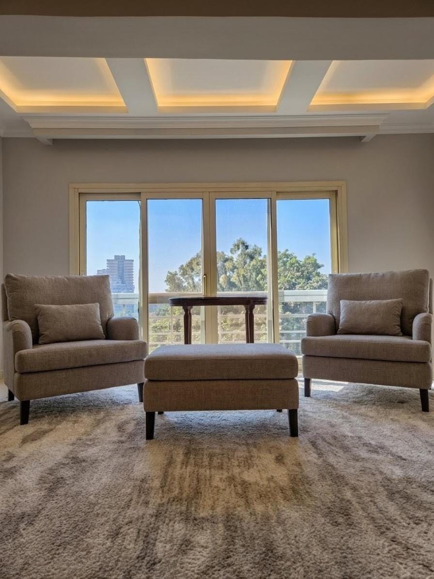 Living room, Seating area