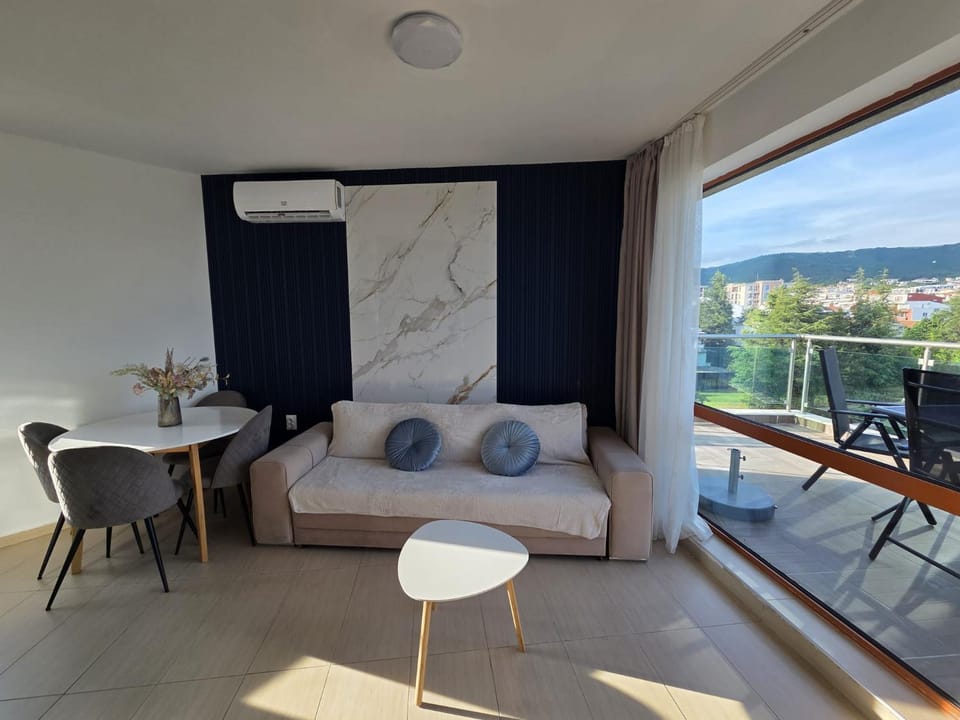 View (from property/room), Living room