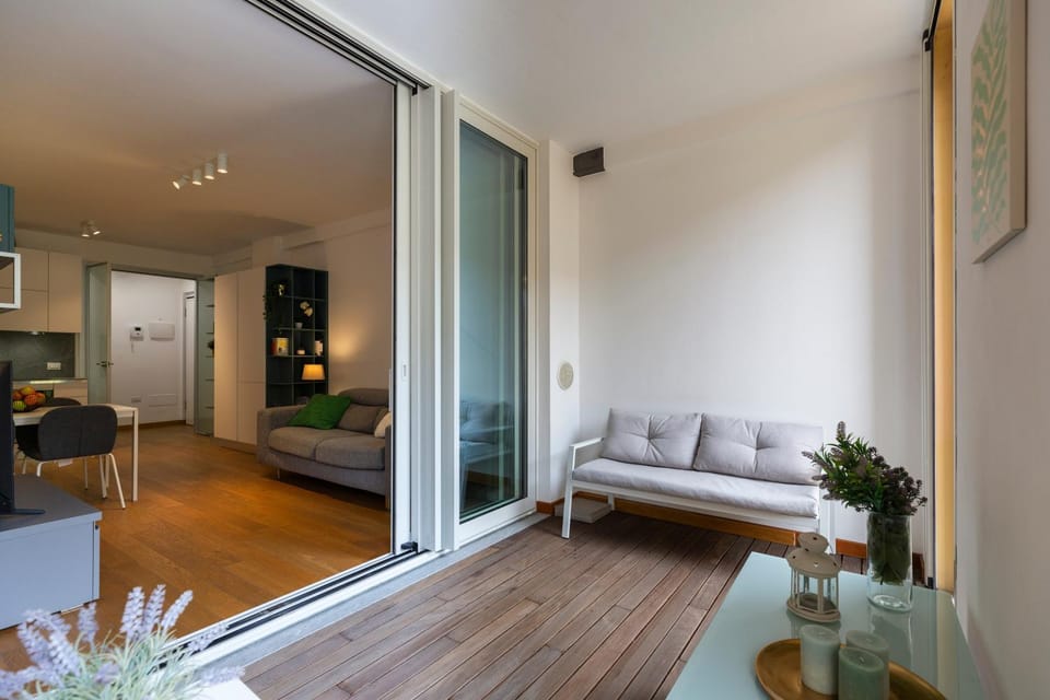 Balcony/Terrace, Living room