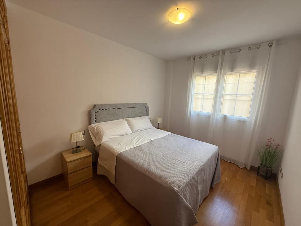 Malagueta, free parking, center & beach Apartment in Malaga