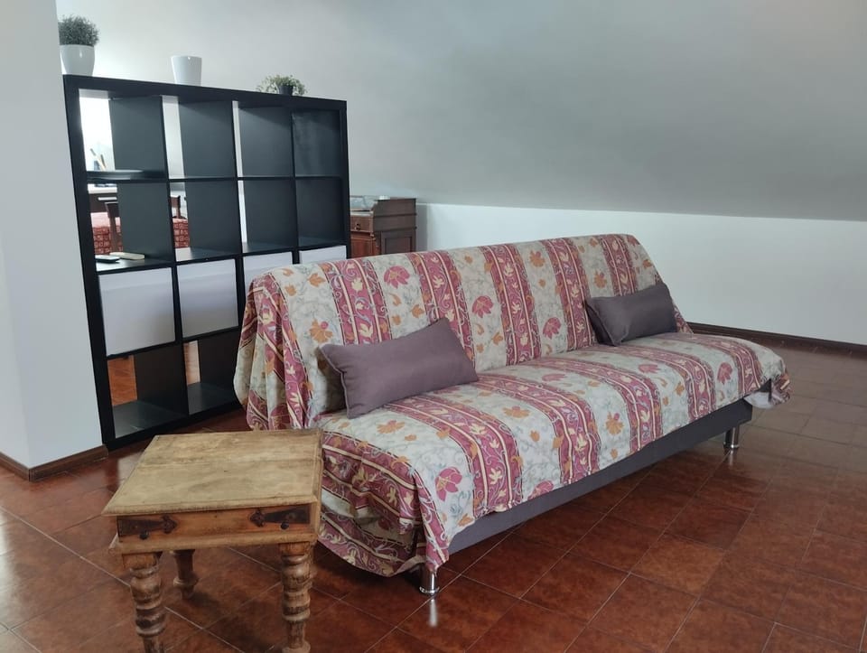 viabado9 mansarda con box Apartment in Chiavari