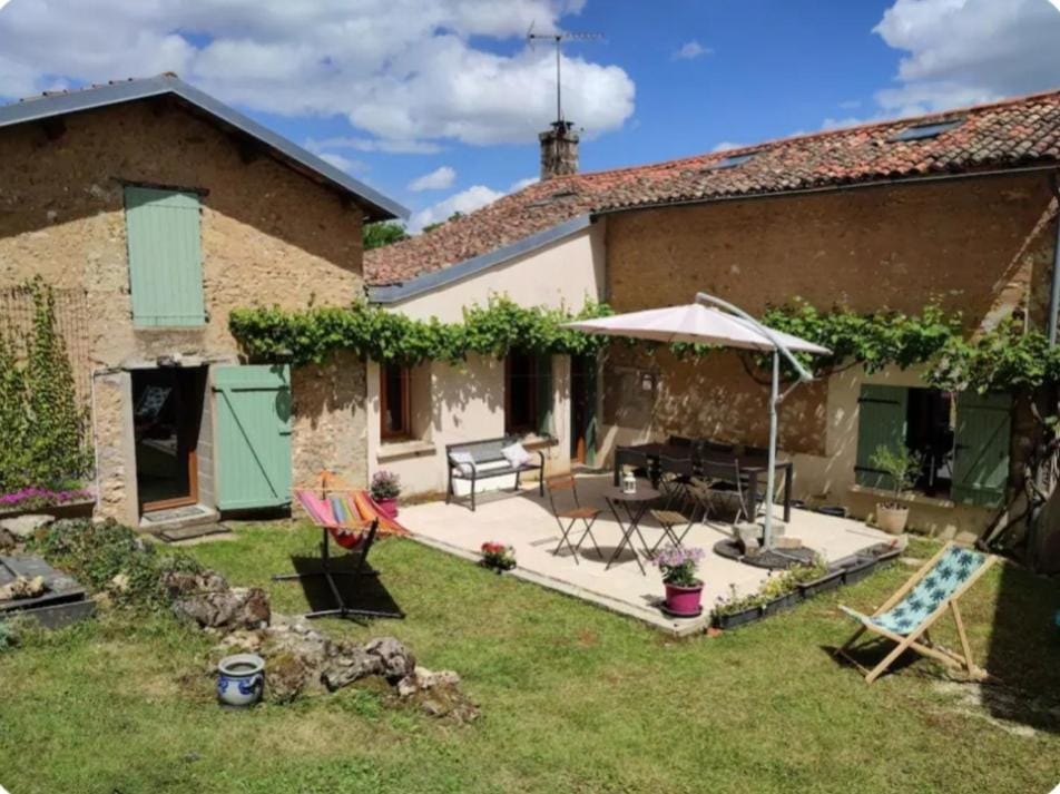 Jolie chambre d'hôtes Bed and Breakfast in Nouvelle-Aquitaine