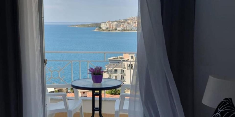 Day, Natural landscape, View (from property/room), Balcony/Terrace, Living room, Dining area, Mountain view, Sea view