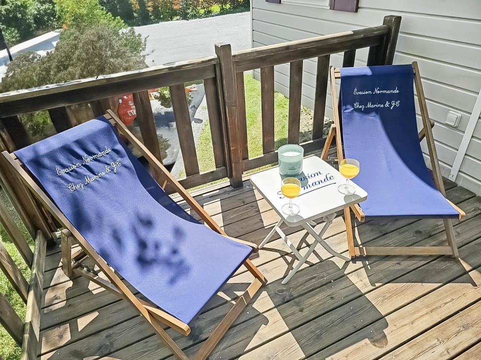 Patio, Balcony/Terrace, sunbed