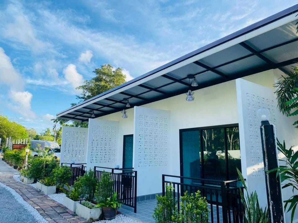 Property building, Garden