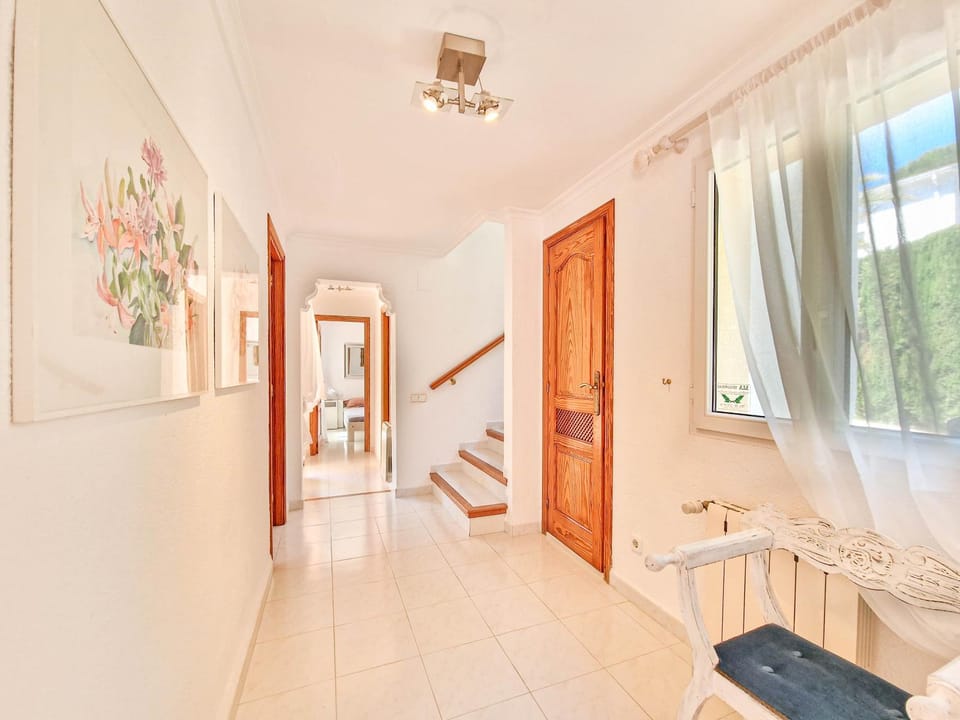 Casa Olivo By Mandalay Rentals Villa in Marina Alta