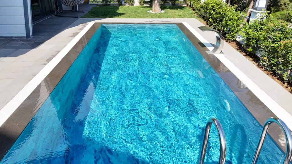 Garden view, Swimming pool