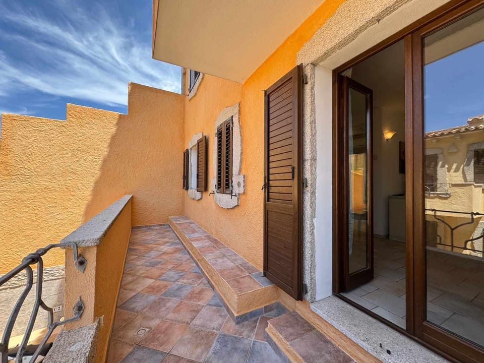 La Maddalena Tour Holiday Home - Residenza Barrettini C1 Apartment in Sardinia