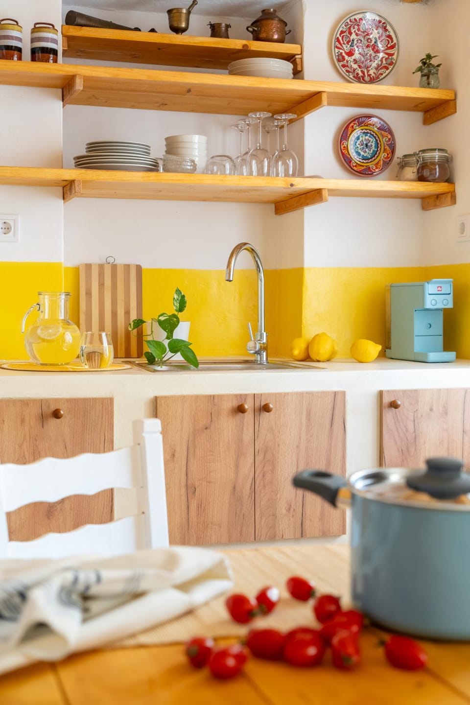 Kitchen or kitchenette, kitchen, kitchen