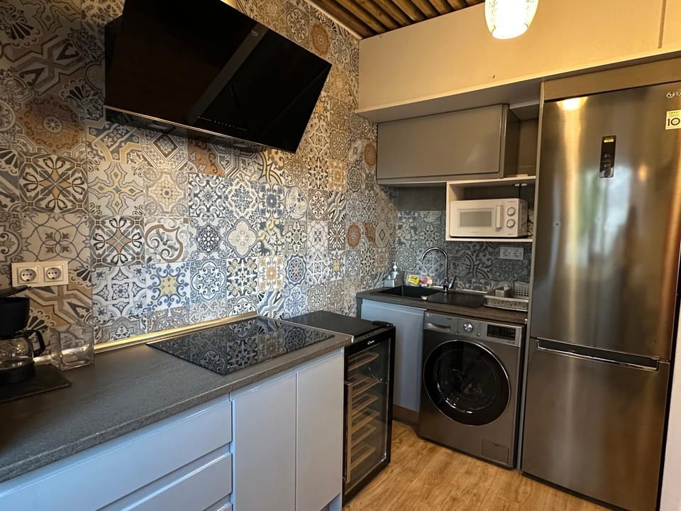 Apartamento Paris Apartment in L'Hospitalet de Llobregat