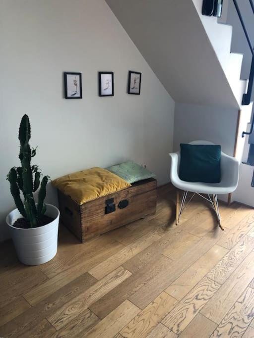 Duplex atypique terrasse Apartment in Marseille