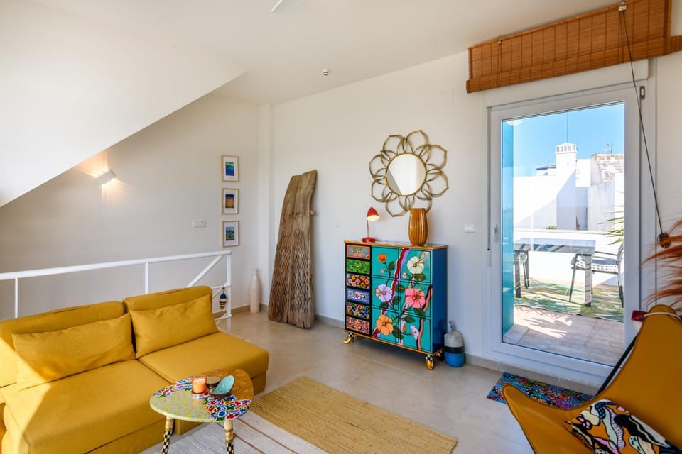 Communal lounge/ TV room, Living room