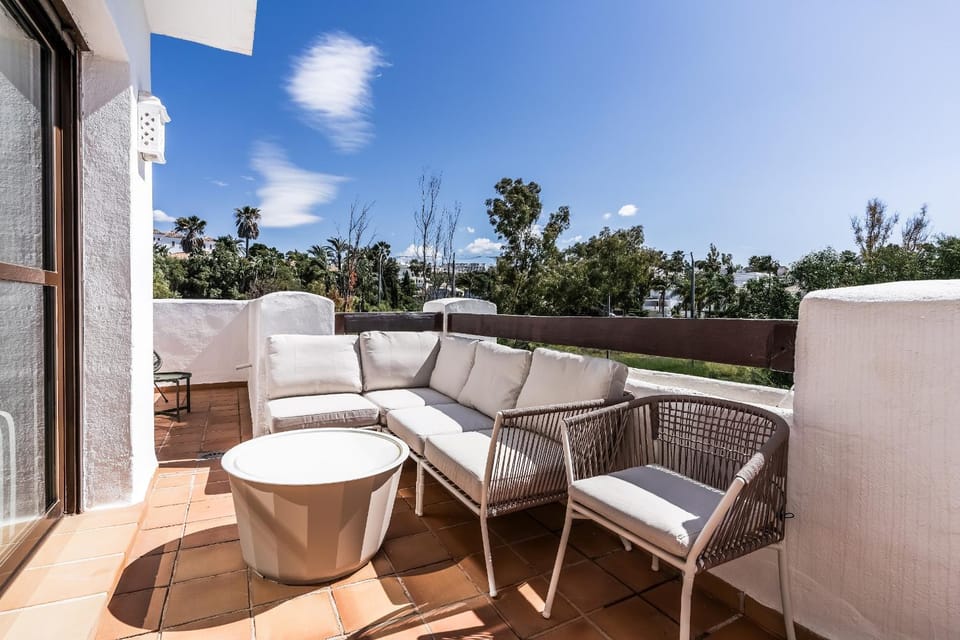 Day, View (from property/room), Balcony/Terrace, Balcony/Terrace, Seating area