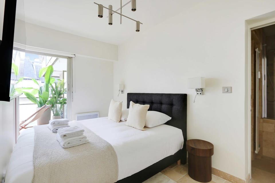 Chic apartment - 1BR-4P - Place des Vosges Apartment in Paris