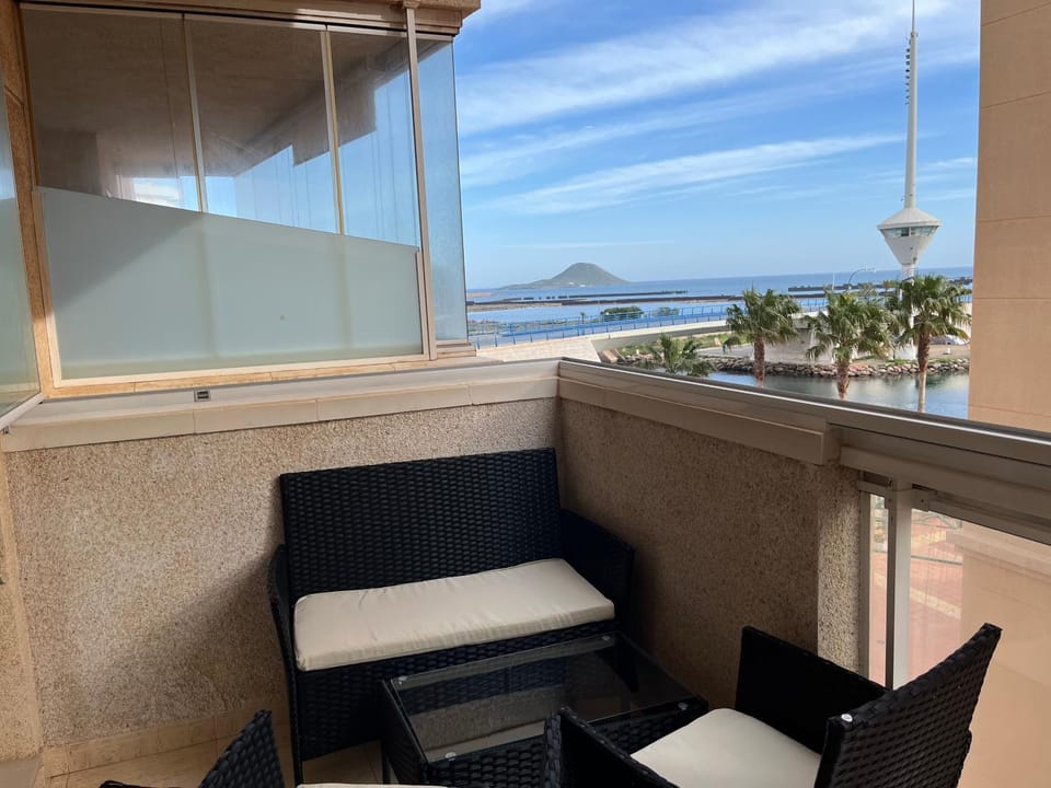 View (from property/room), Balcony/Terrace
