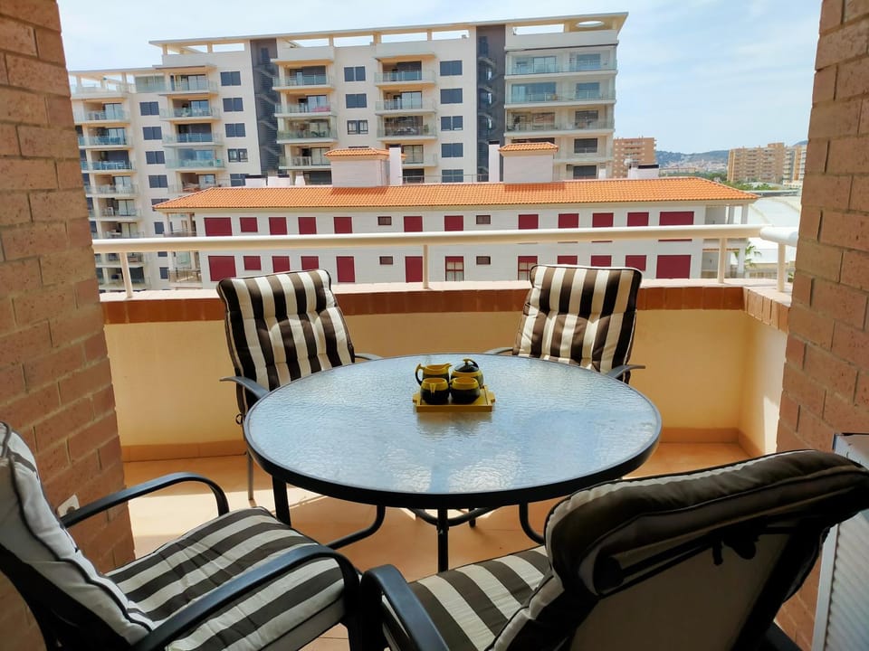 View (from property/room), Balcony/Terrace