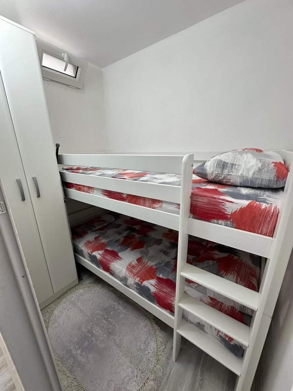 Bedroom, bunk bed, wardrobe