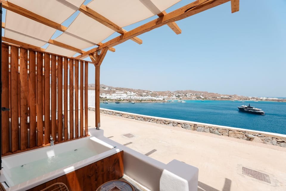 Patio, Natural landscape, Balcony/Terrace, Sea view