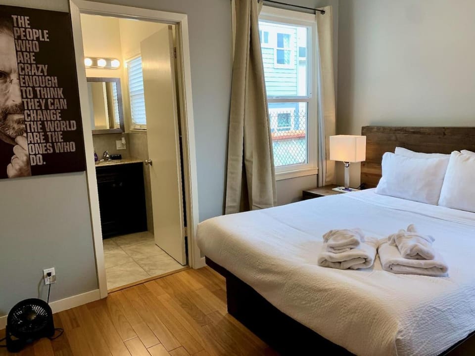 Spacious 4BR2BA Flat in Central SOMA House in San Francisco