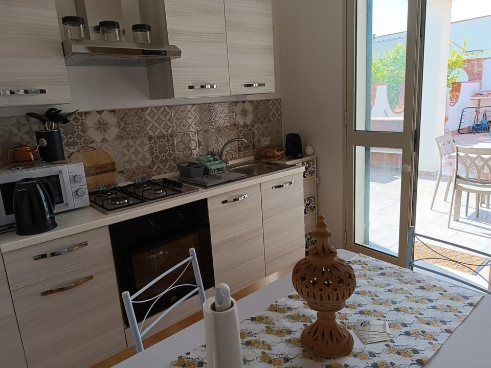 Le Tremar Carini Poseidon House in Sicily